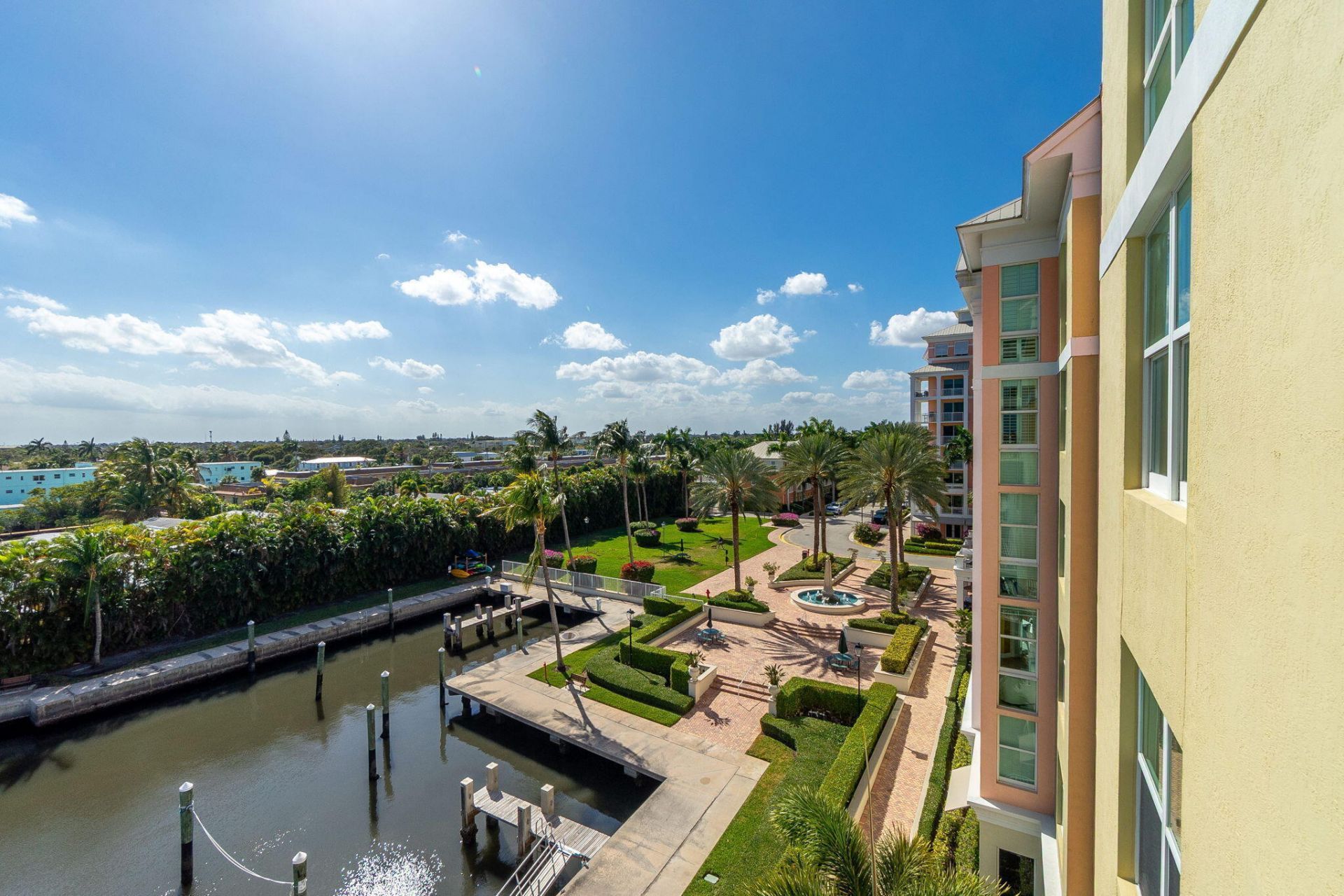 806 E Windward Way, Unit 524, Lantana, FL 33462 Photo