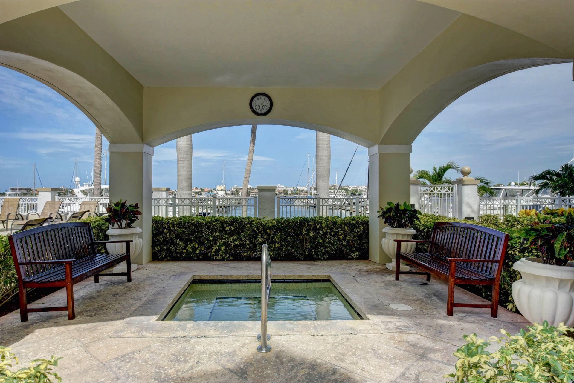 806 E Windward Way, Unit 524, Lantana, FL 33462 Photo