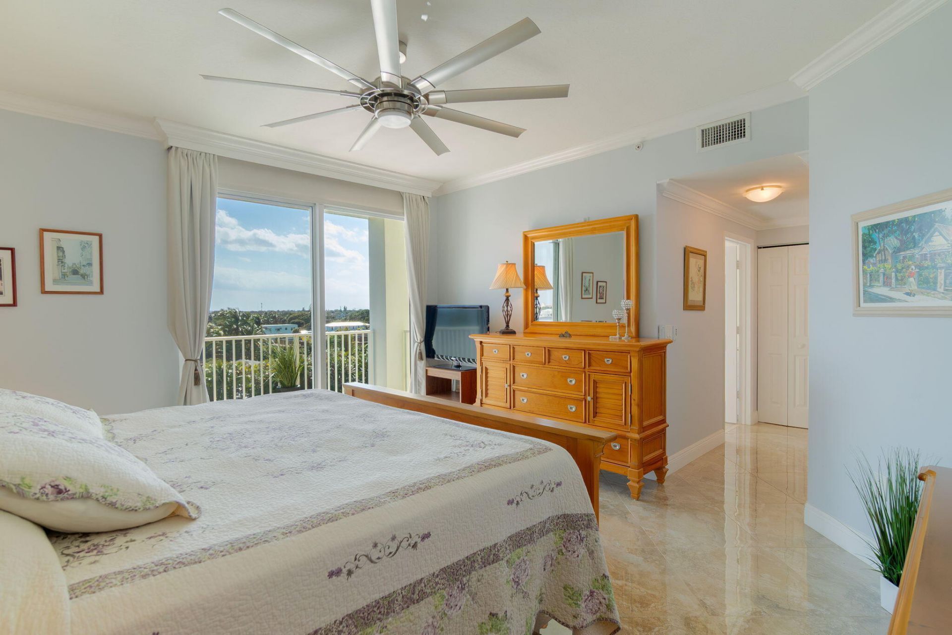 806 E Windward Way, Unit 524, Lantana, FL 33462 Photo