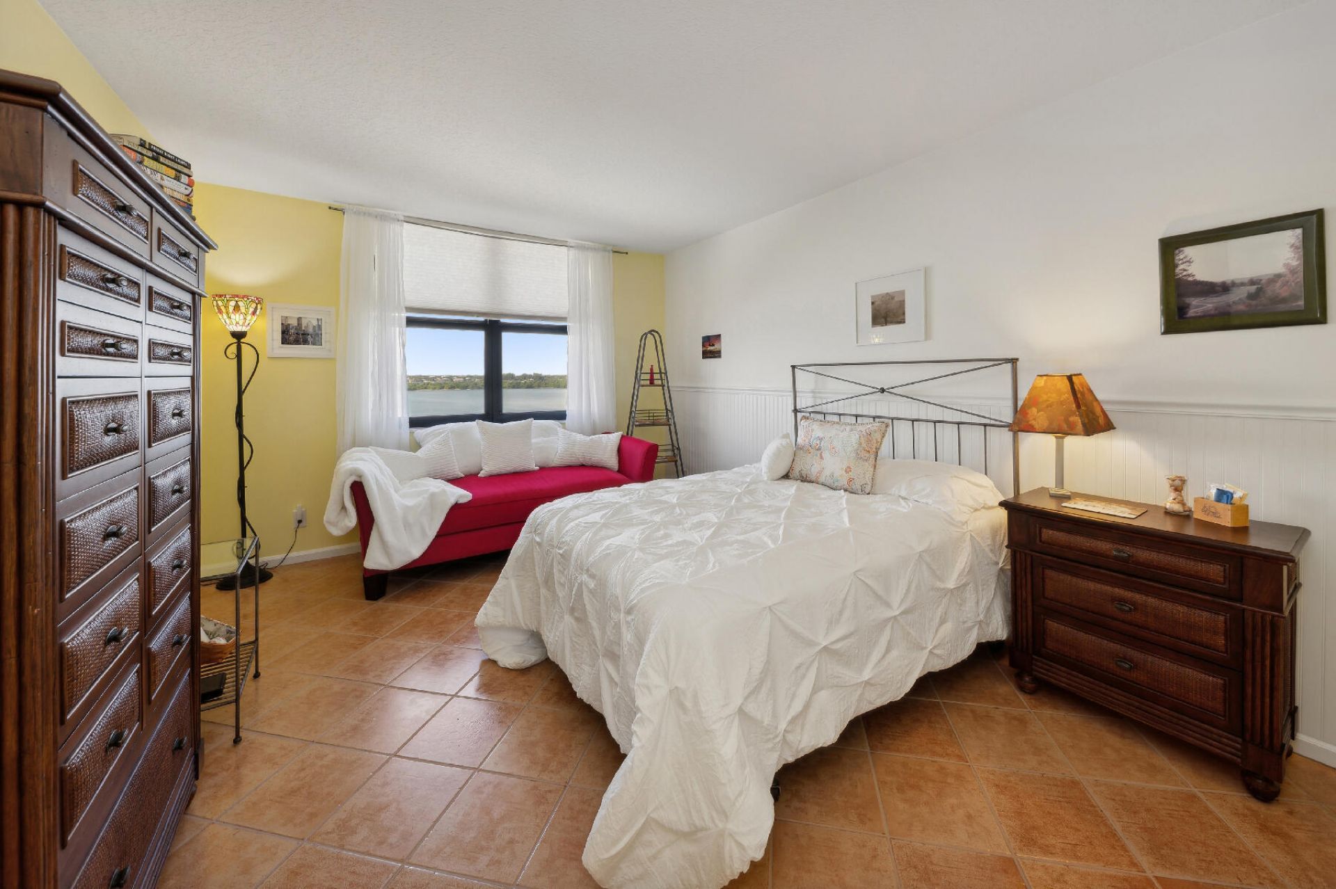 5480 N Ocean Drive, Riviera Beach, FL 33404 Photo