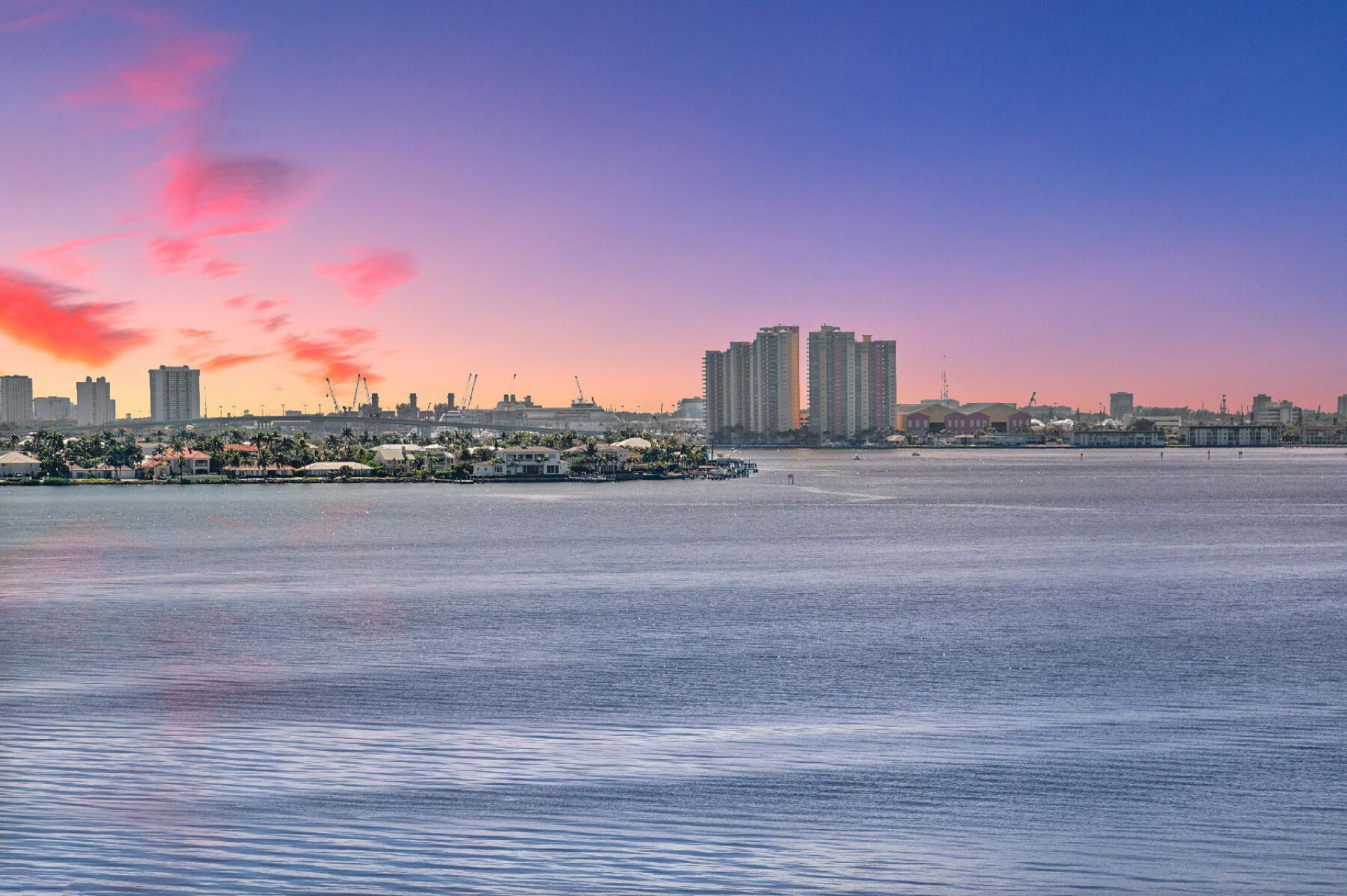 5480 N Ocean Drive, Riviera Beach, FL 33404 Photo