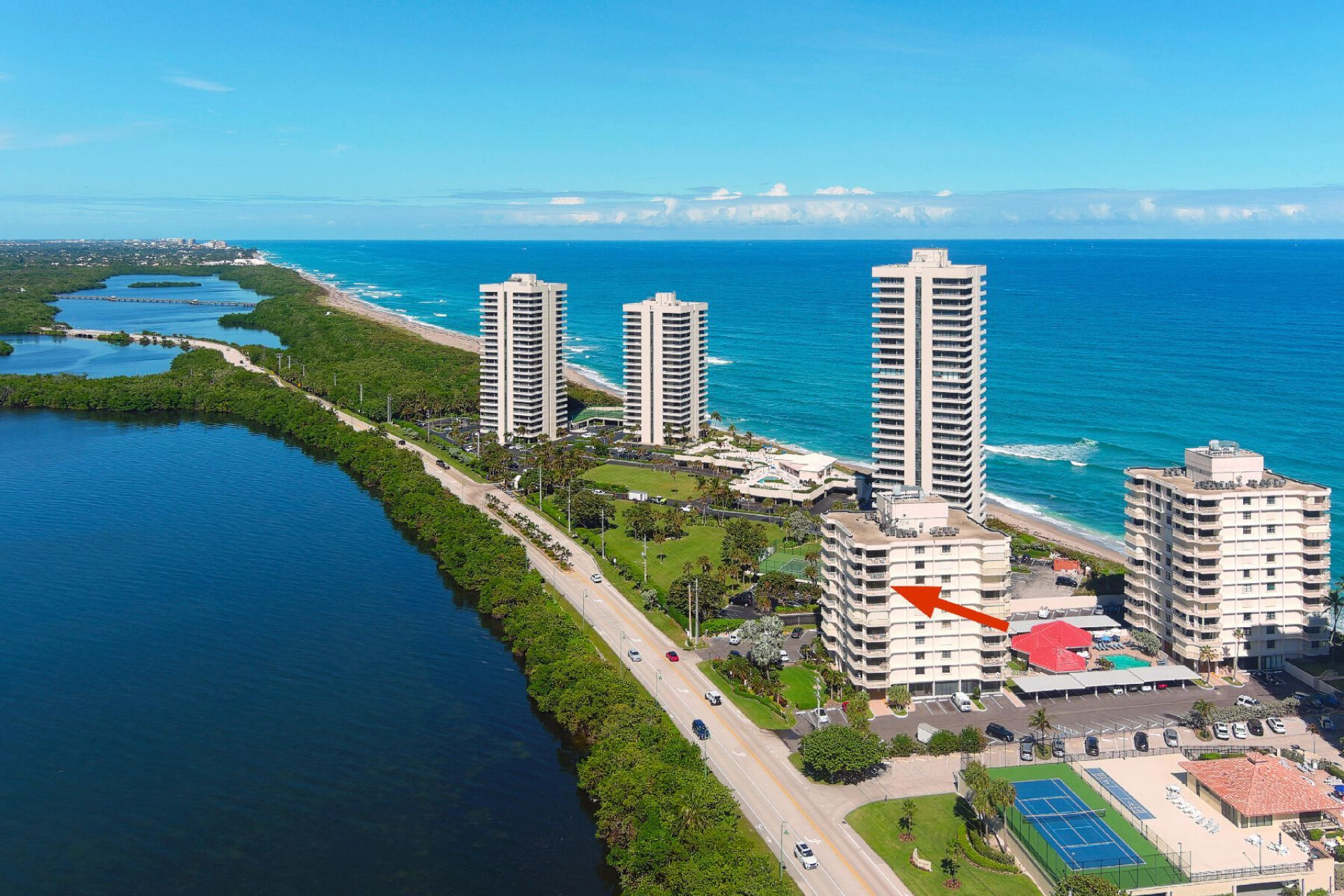 5480 N Ocean Drive, Riviera Beach, FL 33404 Photo