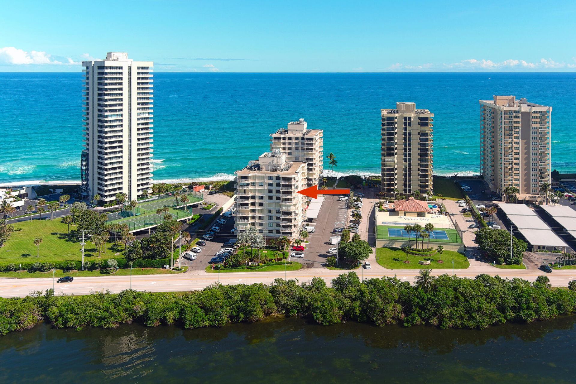 5480 N Ocean Drive, Riviera Beach, FL 33404 Photo