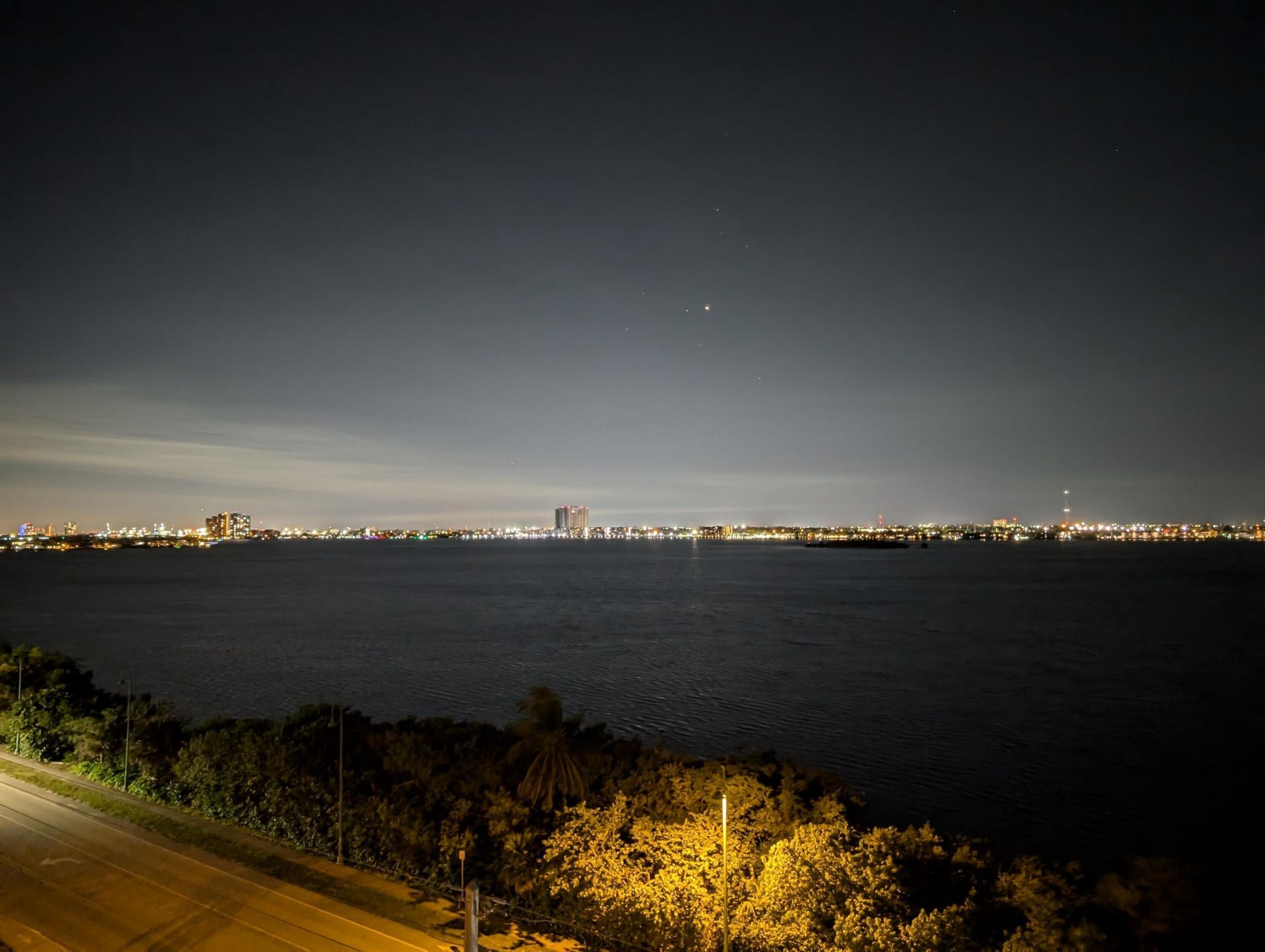 5480 N Ocean Drive, Riviera Beach, FL 33404 Photo