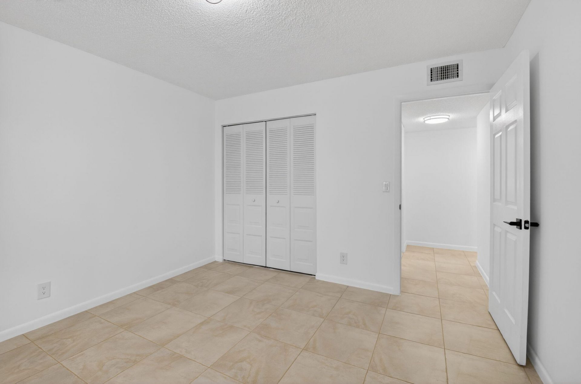 10 Willowbrook Lane, Unit 207, Delray Beach, FL 33446 Photo