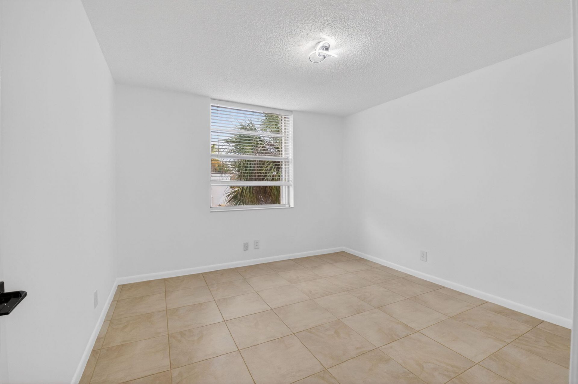 10 Willowbrook Lane, Unit 207, Delray Beach, FL 33446 Photo