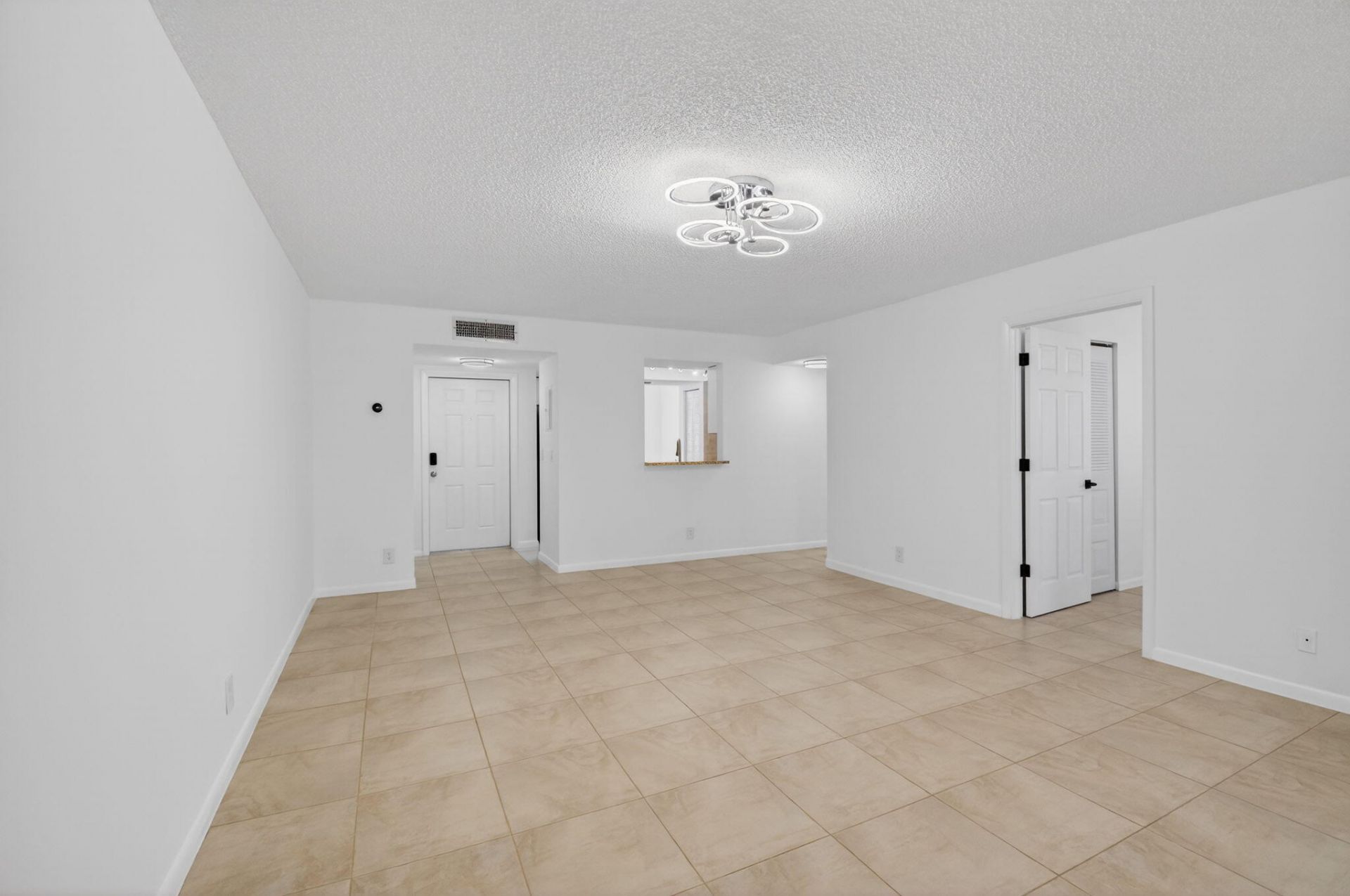 10 Willowbrook Lane, Unit 207, Delray Beach, FL 33446 Photo