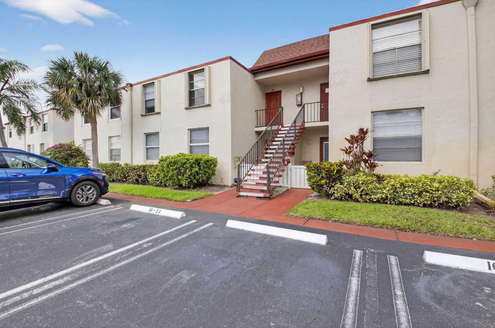 10 Willowbrook Lane, Unit 207, Delray Beach, FL 33446 Photo