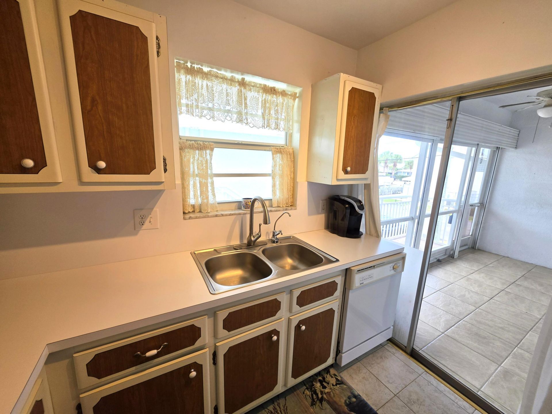 2100 NE 38th Street, Unit 219, Lighthouse Point, FL 33064 Photo