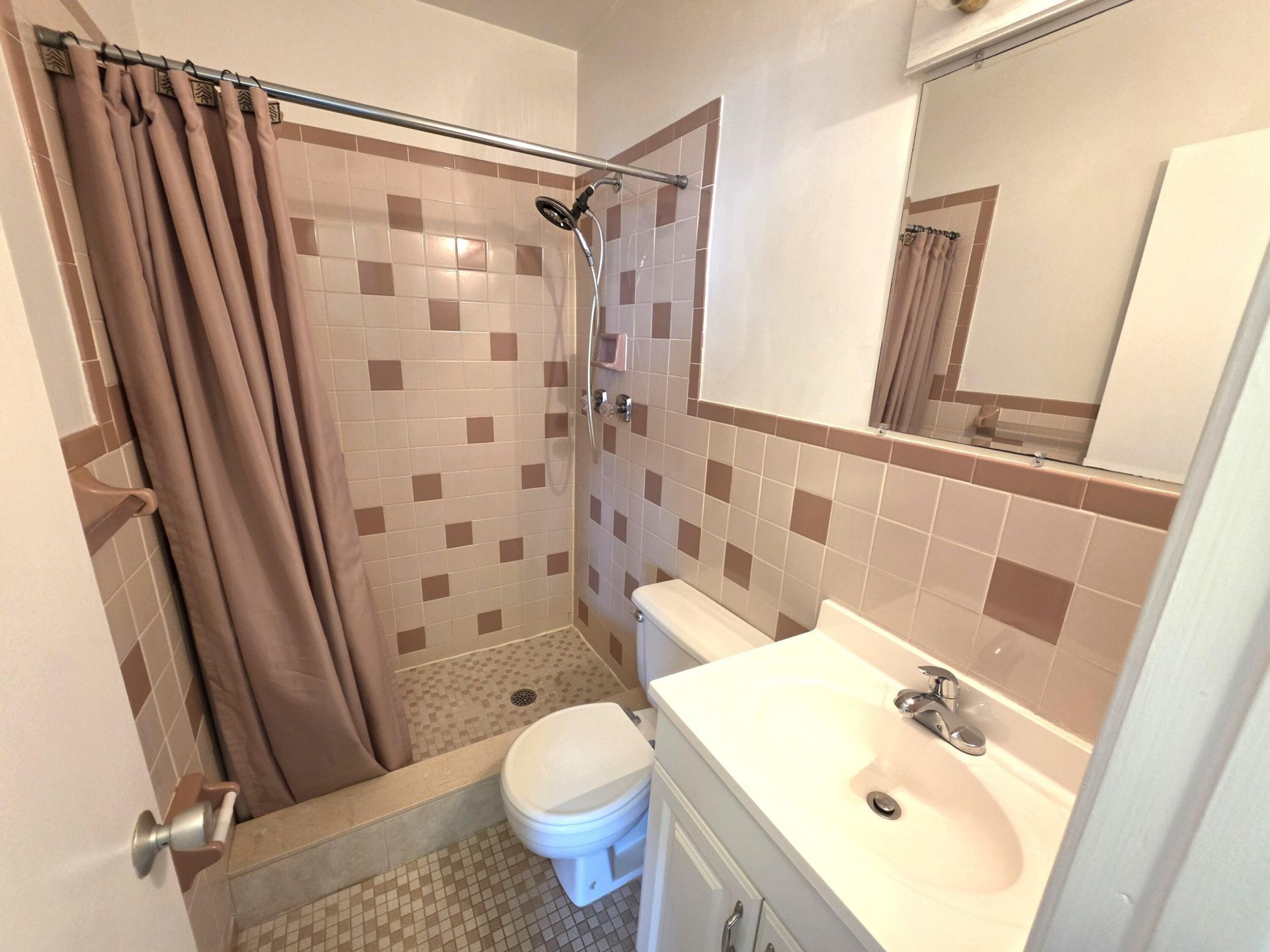 2100 NE 38th Street, Unit 219, Lighthouse Point, FL 33064 Photo