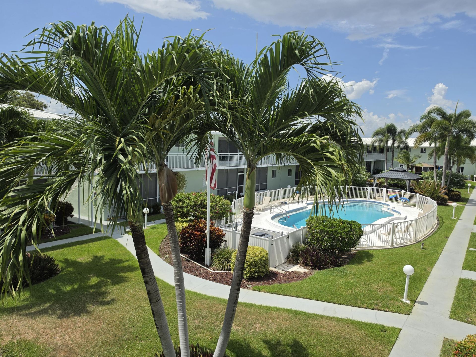 2100 NE 38th Street, Unit 219, Lighthouse Point, FL 33064 Photo