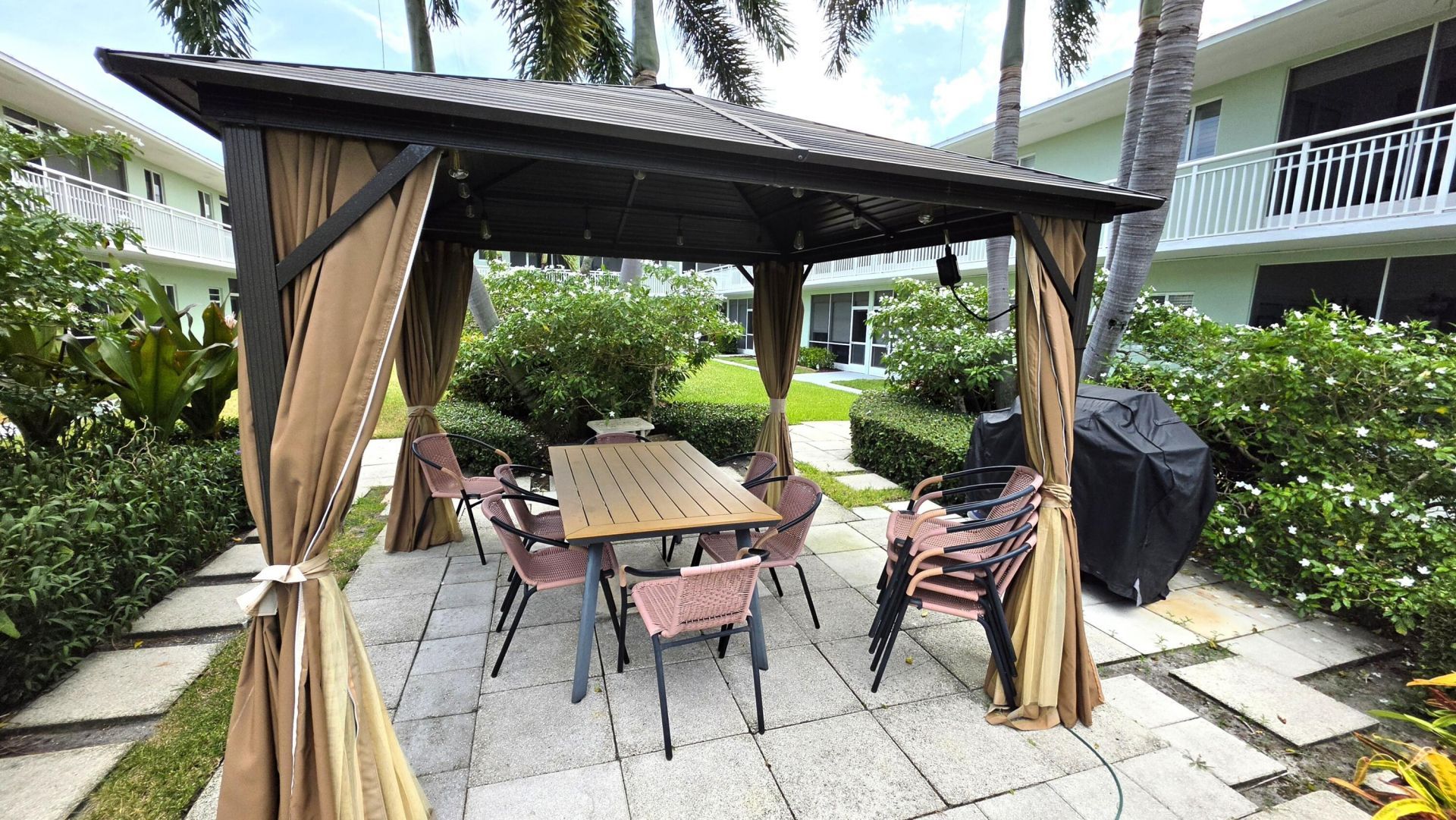 2100 NE 38th Street, Unit 219, Lighthouse Point, FL 33064 Photo