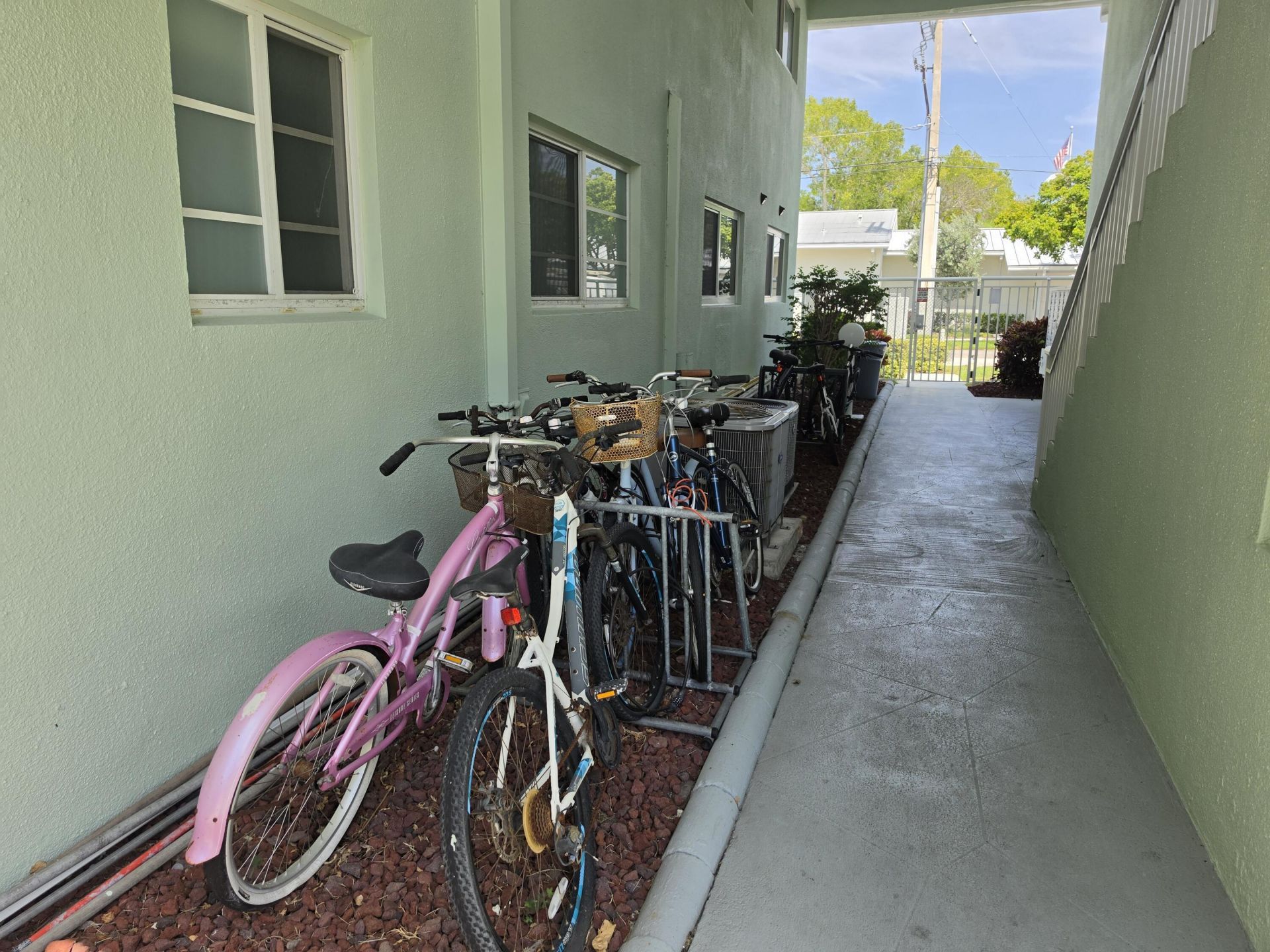 2100 NE 38th Street, Unit 219, Lighthouse Point, FL 33064 Photo