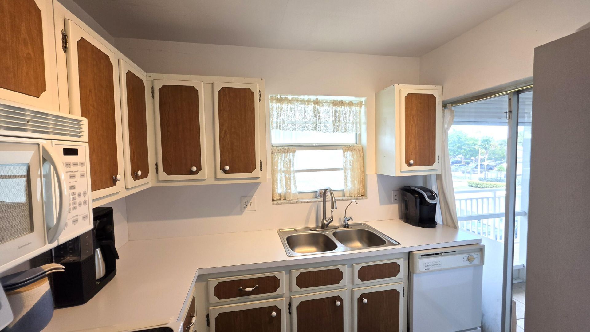 2100 NE 38th Street, Unit 219, Lighthouse Point, FL 33064 Photo