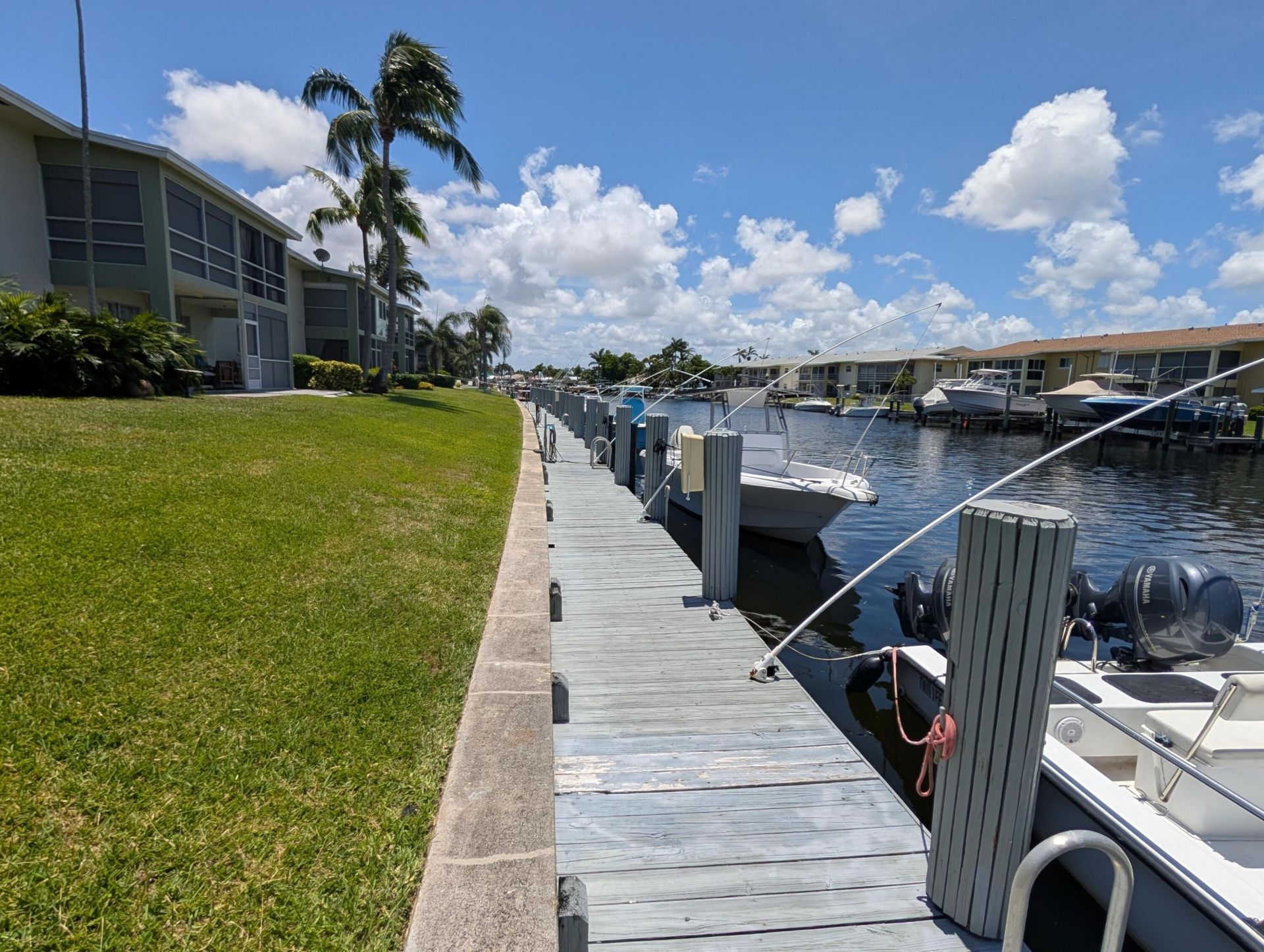 930 SE 9th Avenue, Unit 11, Pompano Beach, FL 33060 Photo