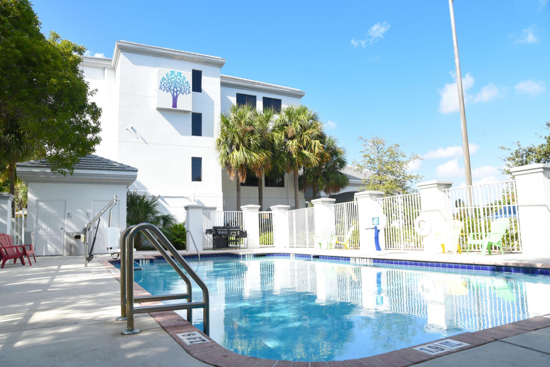 7051 N Seacrest Boulevard, Lantana, FL 33462 Photo