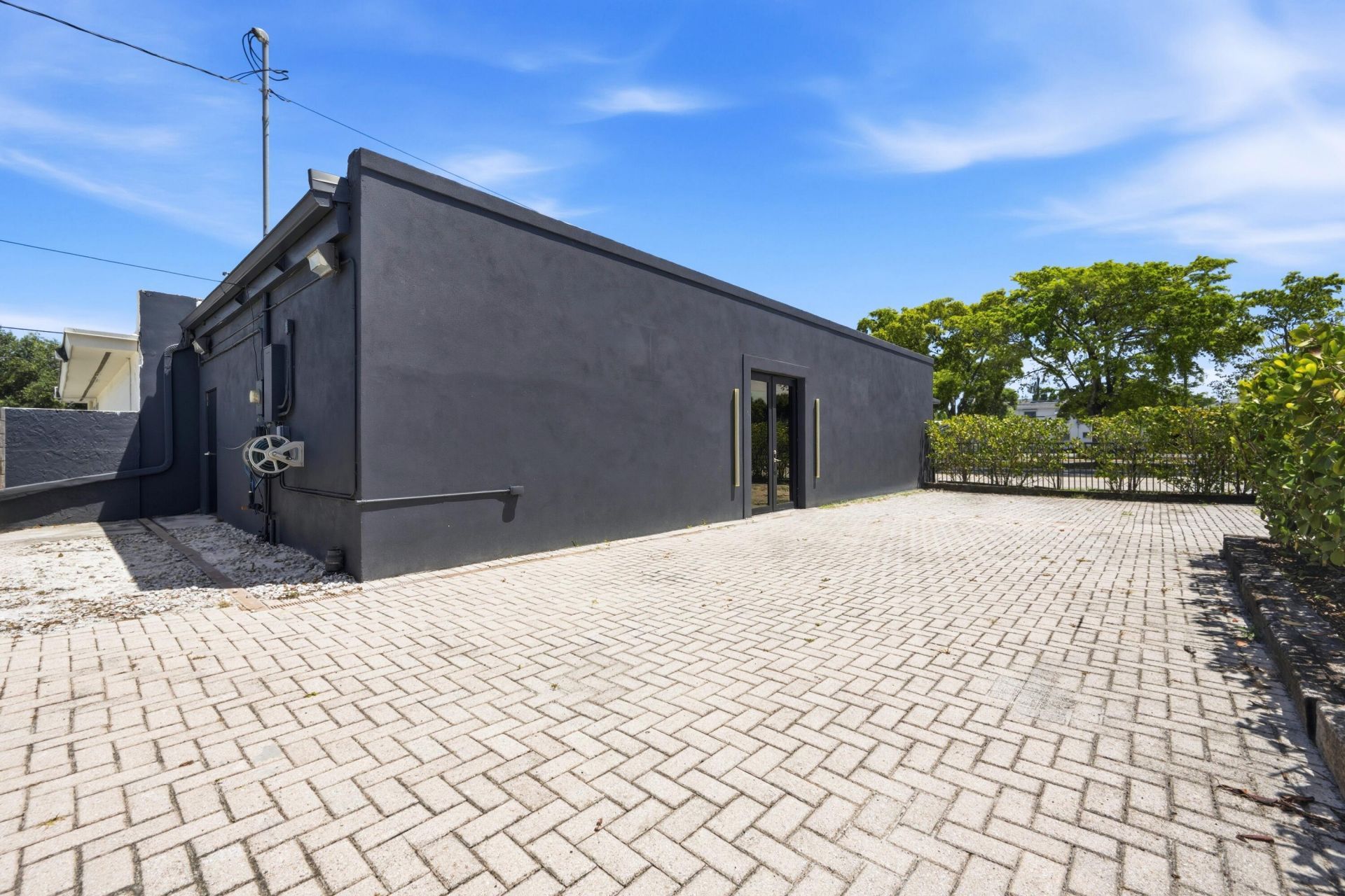 527 N Dixie Highway, Lake Worth Beach, FL 00000 Photo