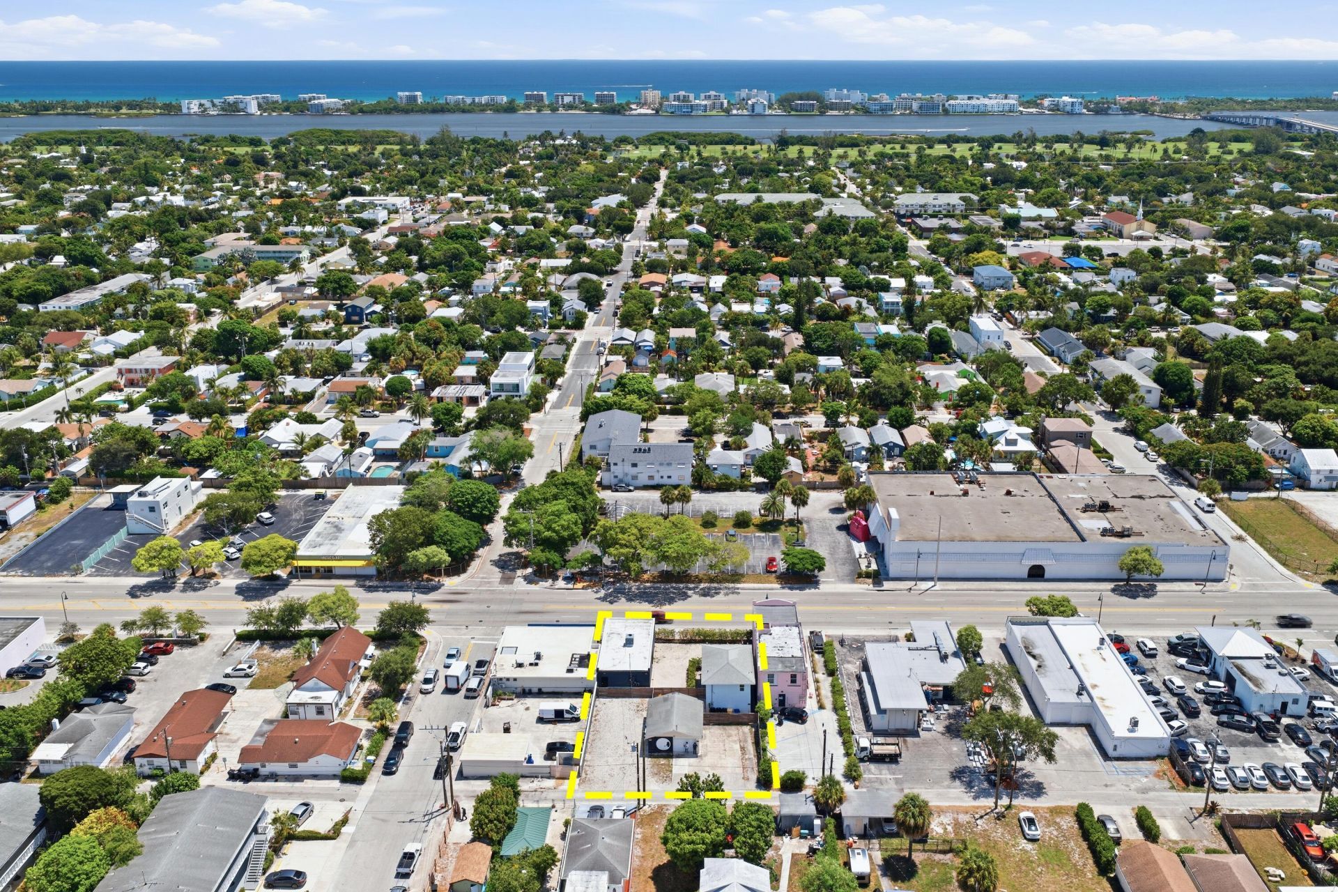 527 N Dixie Highway, Lake Worth Beach, FL 00000 Photo
