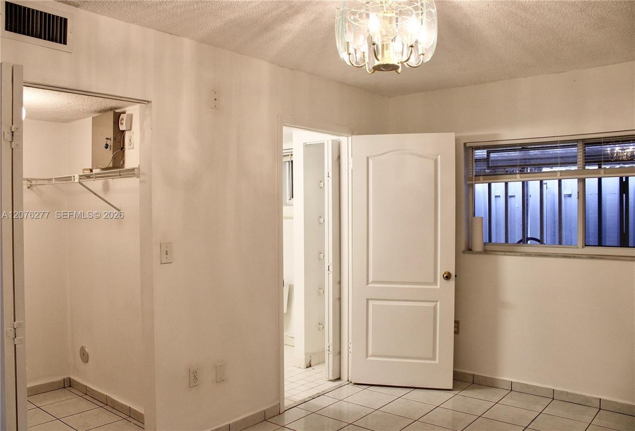 3375 W 76th St, Unit 145, Hialeah, FL 33018 Photo