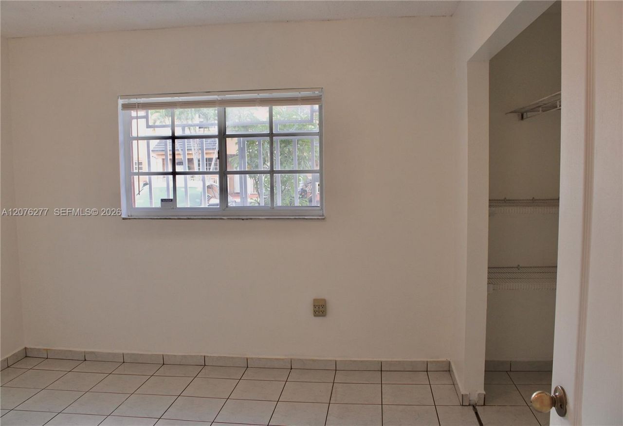 3375 W 76th St, Unit 145, Hialeah, FL 33018 Photo