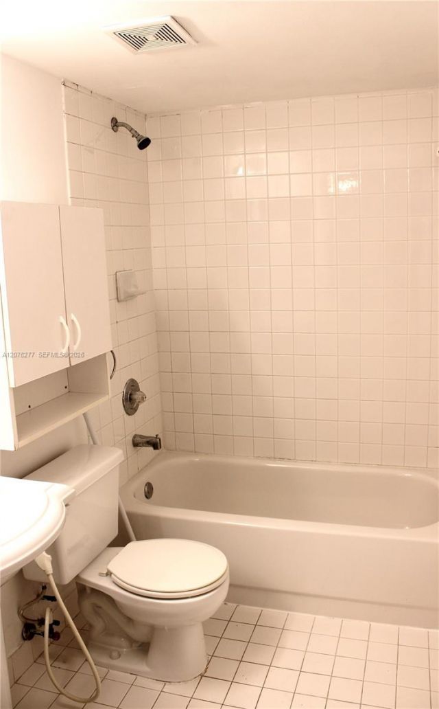 3375 W 76th St, Unit 145, Hialeah, FL 33018 Photo