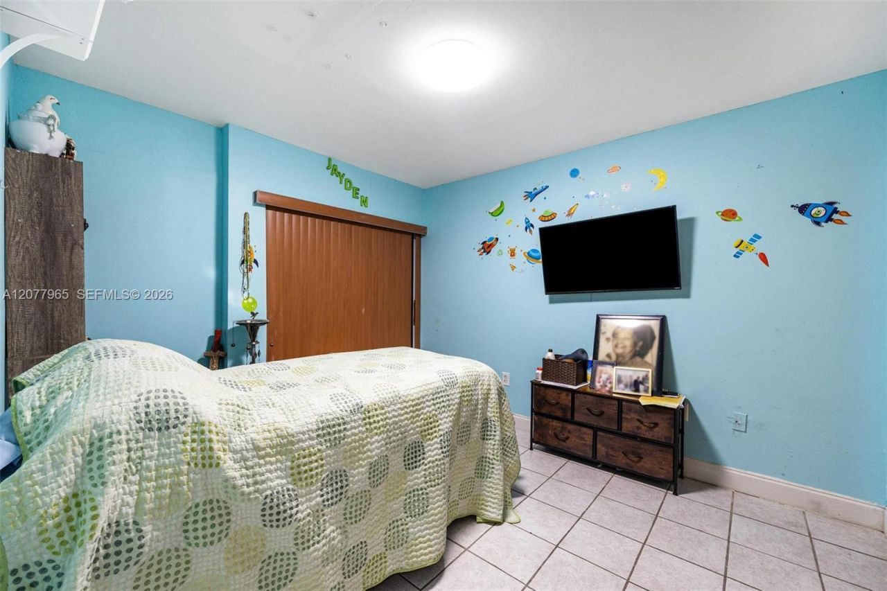 14217 SW 102nd St , Miami, FL 33186 Photo