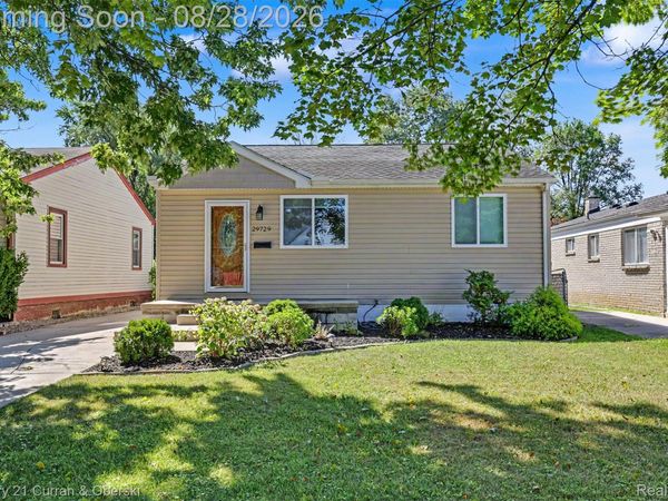 29729 Balmoral Street, Garden, Mi 48135