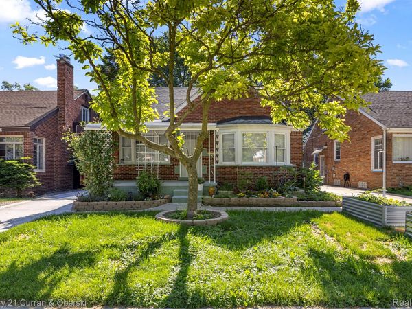 9976 Pierson Street, Detroit, Mi 48228