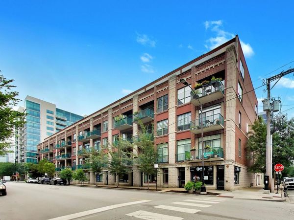 847 W Monroe Street, Unit PH-5, Chicago, IL 60607
