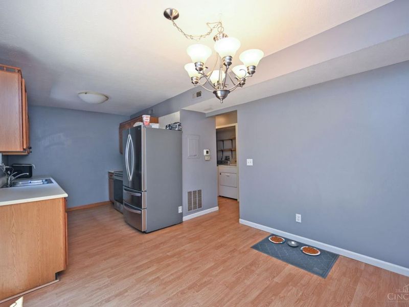 7903 Tall Timbers Drive, Miami Township, OH 45052 Photo 11