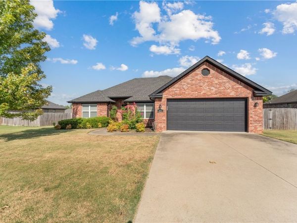 1854 S Sinclair Avenue , Fayetteville, AR 72701
