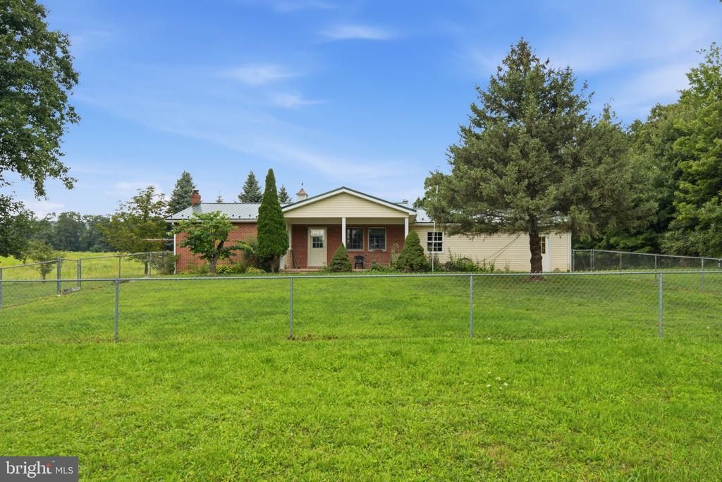 1847 VANORMER ROAD , MCALISTERVILLE, PA 17049