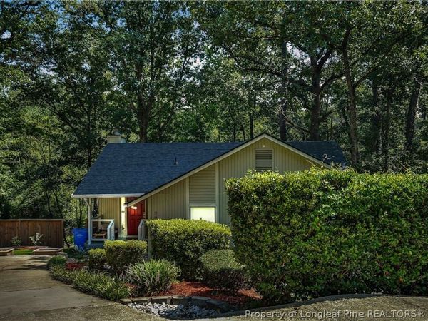 304 Whipple Tree Lane, Fayetteville, NC 28314