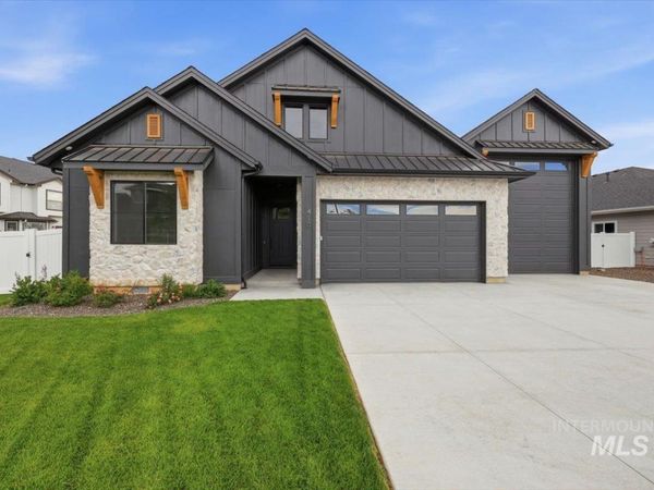 410 W Flour Mill Court, Middleton, ID 83644