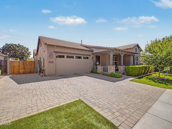 7545 E POSADA Avenue, Mesa, AZ 85212