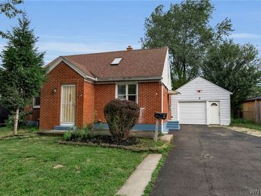 80 Clearvale Drive , Buffalo, NY 14225