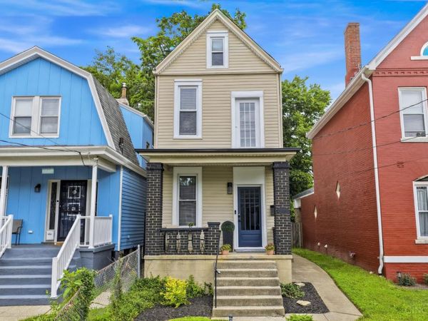 1986 Fairfax, Cincinnati, OH 45207