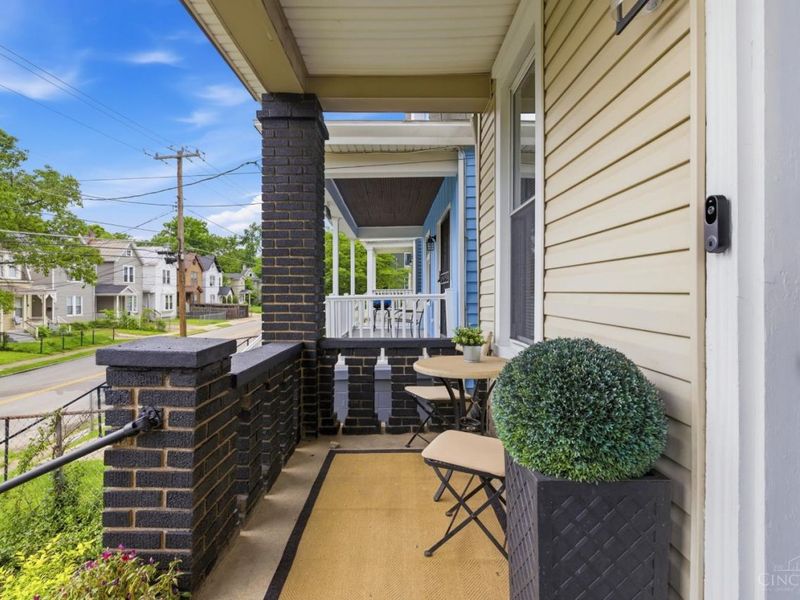 1986 Fairfax Avenue, Cincinnati, OH 45207 Photo 3