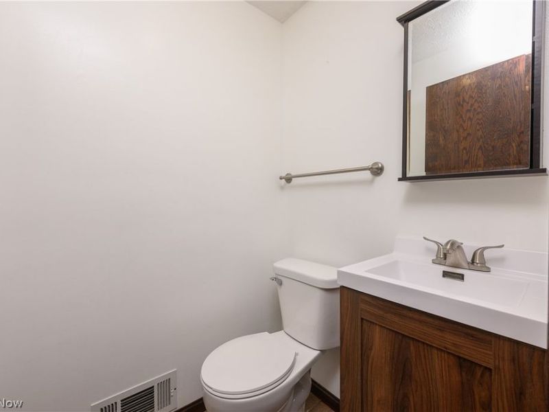 5326 Hillsboro Avenue SE, Canton, OH 44707 Photo 20