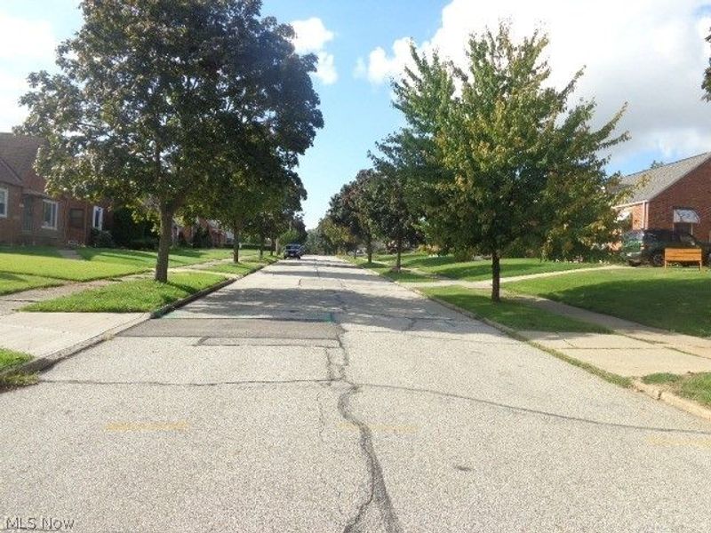 4306 Newberry Drive, Brooklyn, OH 44144 Photo 26