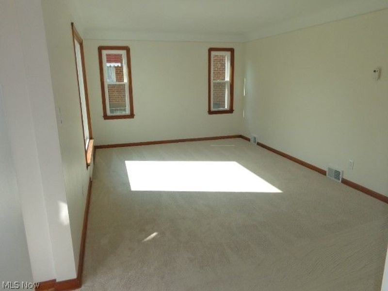 4306 Newberry Drive, Brooklyn, OH 44144 Photo 6
