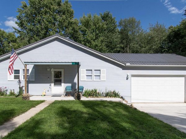 1315 Garden Street, Kendallville, IN 46755