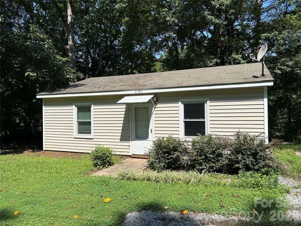 6783 Glover Lane, Stanley, NC 28164