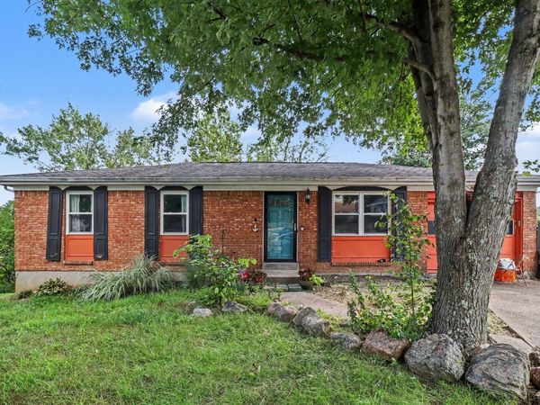 15 Creekside Circle, Erlanger, KY 41018