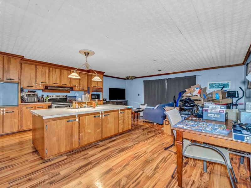 1011 E Main Street, Bellevue, OH 44811 Photo 14