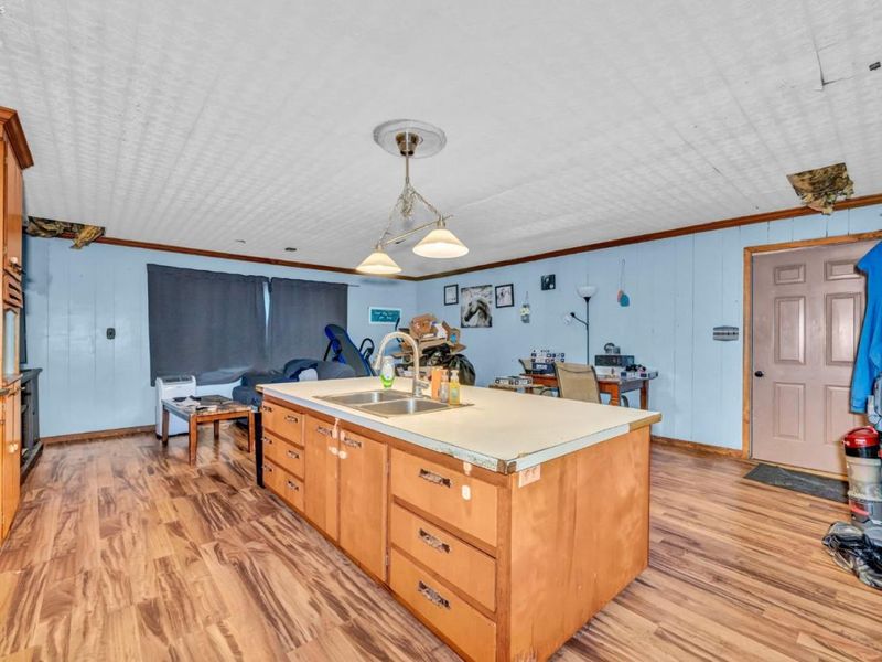 1011 E Main Street, Bellevue, OH 44811 Photo 6