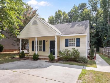 214 Highgate Circle, Wake Forest, NC 27587