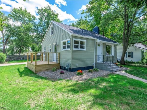 399 Olive Street , Elyria, OH 44035