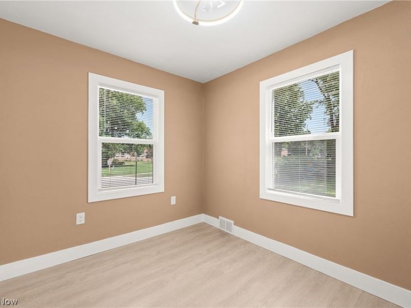 399 Olive Street, Elyria, OH 44035 Photo 23