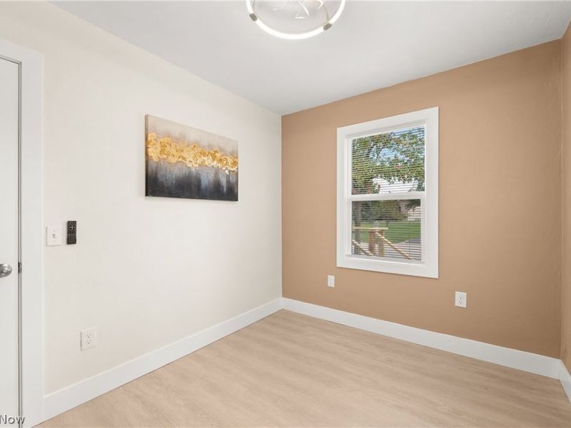399 Olive Street, Elyria, OH 44035 Photo 24